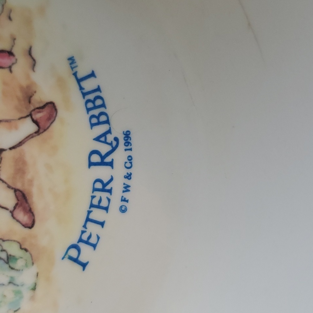 1996 Peter Rabbit bowl - Picture 2 of 3